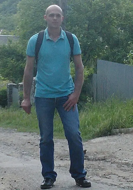 Я Андрей, 49 років з Ужгорода, шукаю знайомство для спілкування