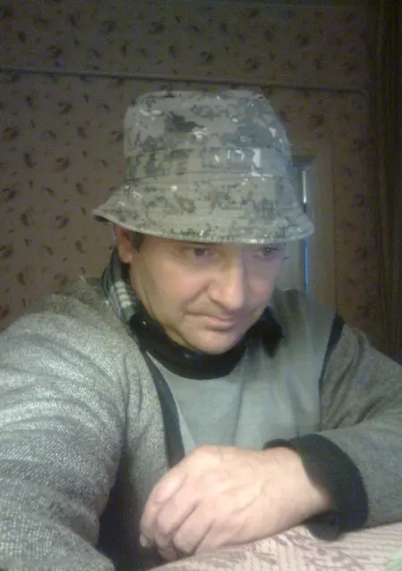 Геннадий из Бреста, ищу на сайте постоянные отношения