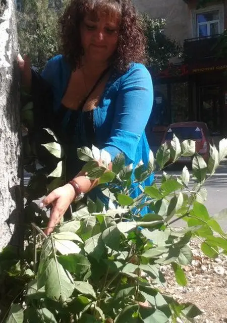 Я Любавь, 46 років, знайомлюсь для постійних стосунків у Миколаєві