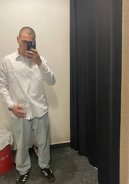 Максим из Франкфурта-на-майне, мне 20, познакомлюсь на одну ночь