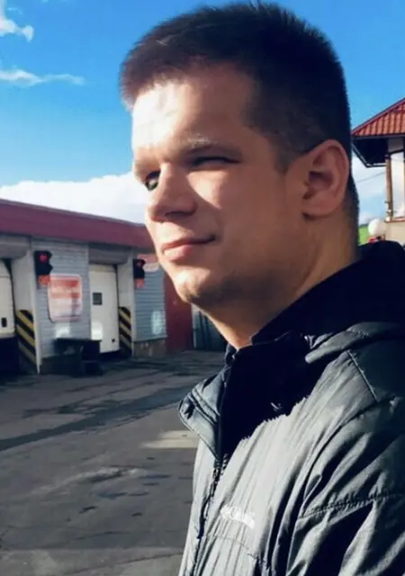 Я Evgeniy, 33, из Гомеля, ищу знакомство для вирта