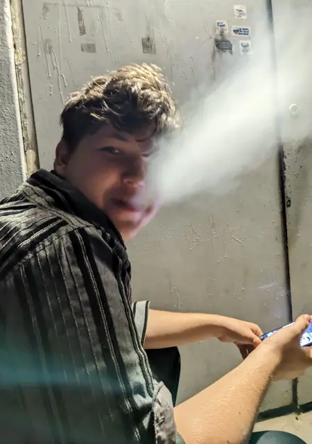 Я Роман, 20 років з Новопскова, шукаю знайомства на одну ніч