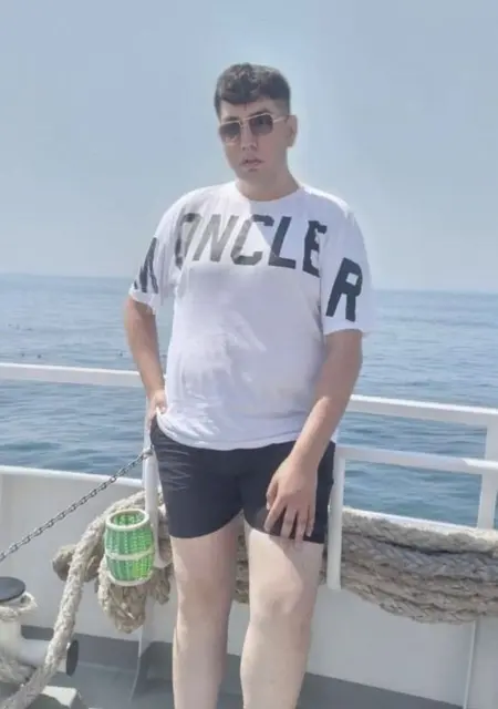 Я Serkan, 27, из Стамбула, ищу знакомство