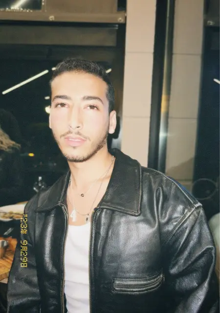 Lyly из Ланьи-Сюр-Марн, ищу на сайте знакомства на одну ночь