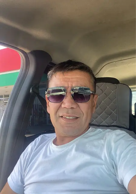 Я Rahman, 40, из Актобе, ищу знакомство для приятного времяпровождения