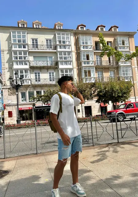 Soy Seegio, 23 años, conociéndome para pasatiempo agradable en Bilbao