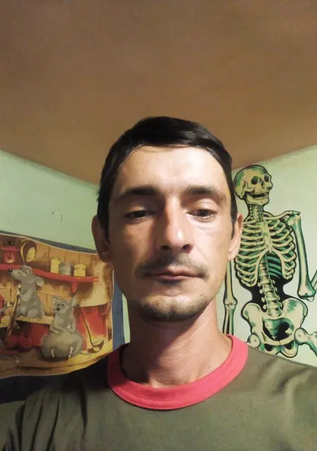 Borasamodingmailco из Каховки, ищу на сайте знакомства на одну ночь