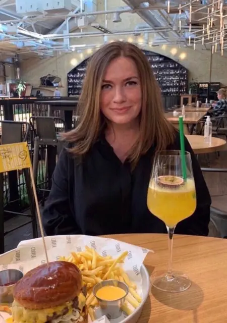 Любовь з Києва, шукаю на сайті постійні стосунки