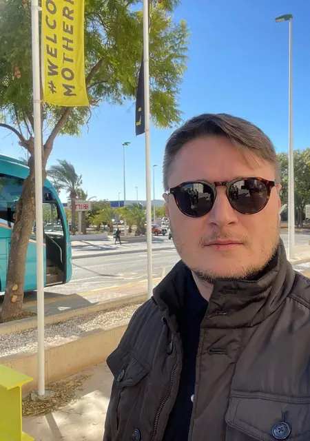 Alexander из Алматы, мне 39, познакомлюсь на одну ночь