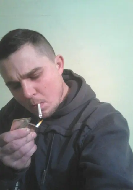 Я Александр, 38 років, знайомлюсь без зобов'язань у Світловодськ