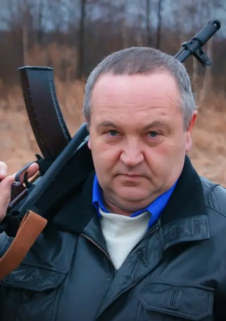 Я Юрий, 66 років з Черняхів, шукаю знайомство для постійних стосунків