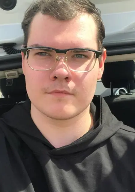 Nikita из Минска, мне 20, познакомлюсь для постоянных отношений