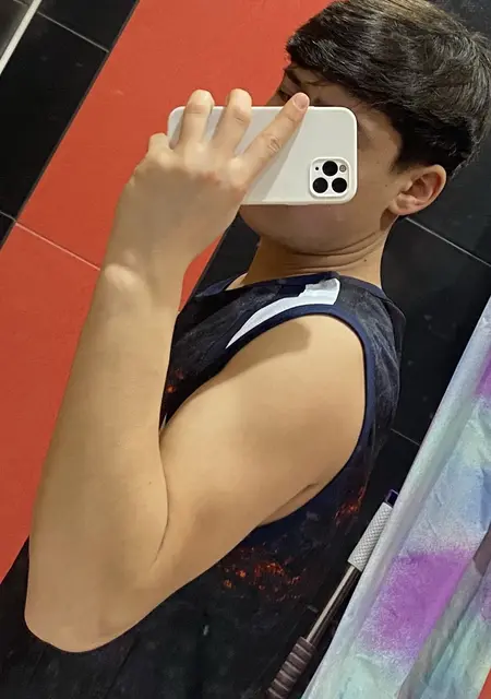 Абу из Гомеля, ищу на сайте знакомства на одну ночь