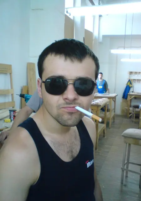 Леонид з Житомира, мені 43 років, познайомлюсь для спілкування