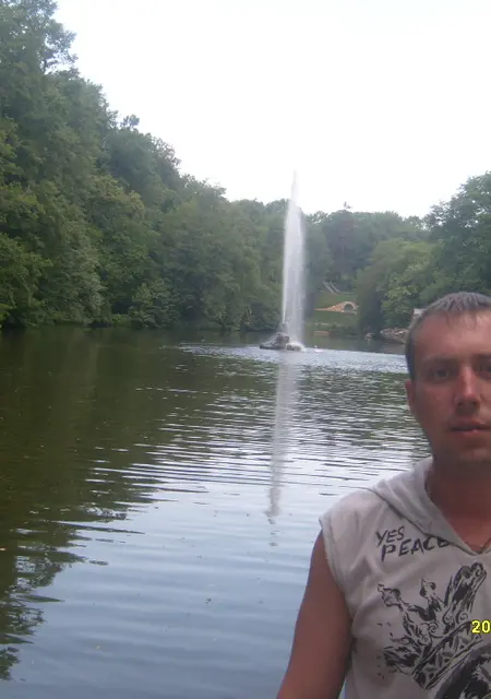 Я Колян, 81 років, знайомлюсь на одну ніч у Кропивницькому