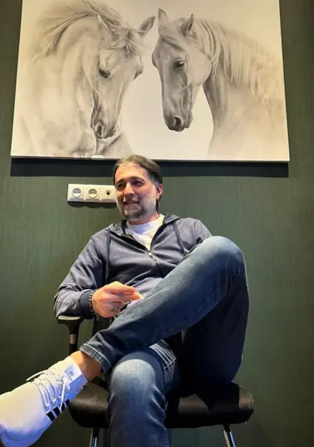 Jean из Парижа, мне 50, познакомлюсь для постоянных отношений