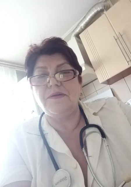 Светлана з Мелітополя, мені 63 років, познайомлюсь для спілкування