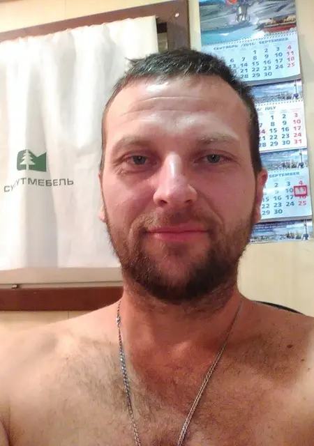 Я Андрей, 45, из Речицы, ищу знакомство для приятного времяпровождения