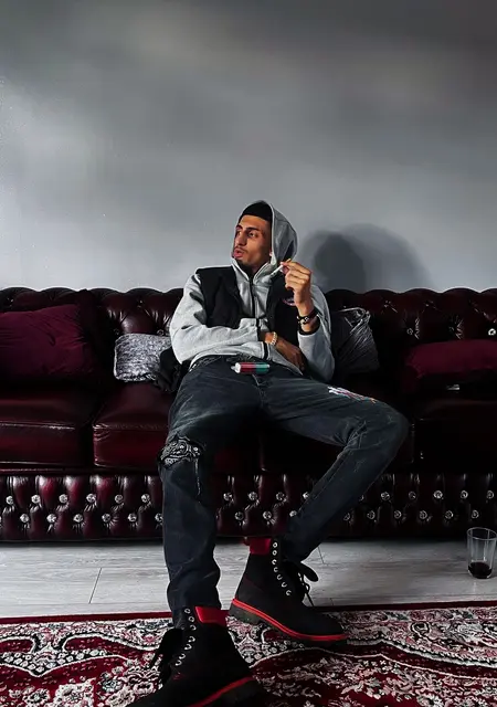 Я Moderated, 23, из Брадфорд, ищу знакомство для общения