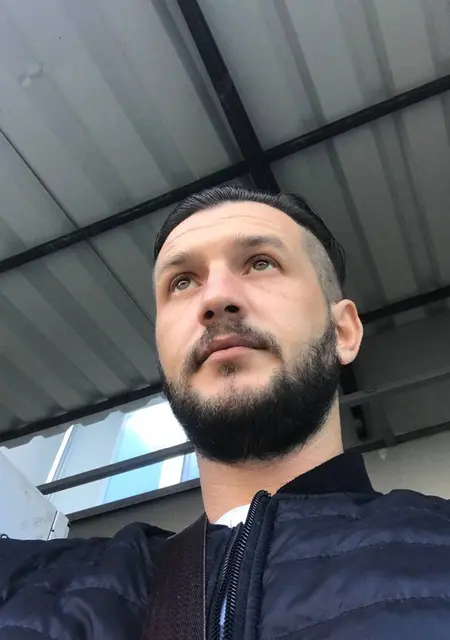 Я Батя, 35, знакомлюсь для приятного времяпровождения в Смеле