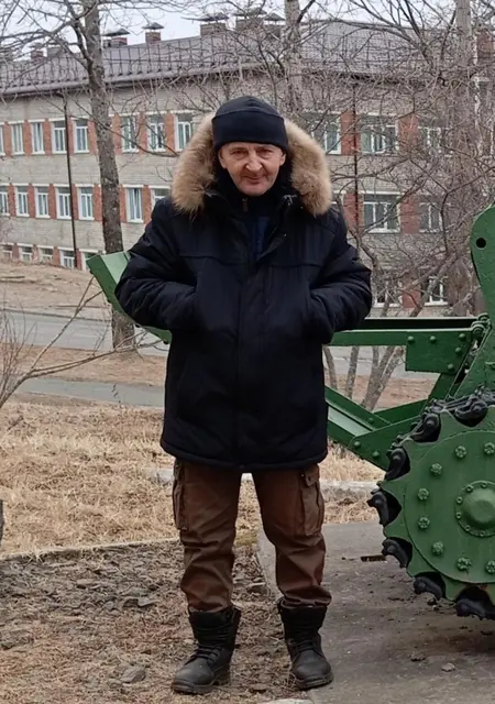 Виктор из Волновахи, мне 53, познакомлюсь без обязательств