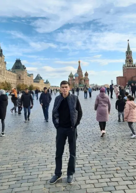 Я Умид, 29, знакомлюсь без обязательств в Амстердаме