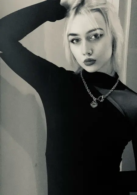 Я Anastasia, 18, знакомлюсь для дружбы в Киеве