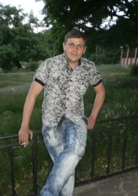 Сергей з Ровенек, мені 45 років, познайомлюсь на одну ніч