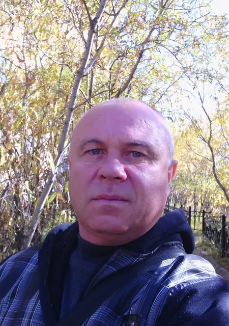 Анатолий из Чугуева, ищу на сайте знакомства на одну ночь