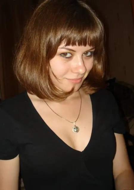 Карина из Одессы, ищу на сайте дружбу