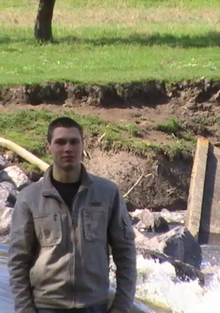 Я Nikolay, 40, из Хмельника, ищу знакомство для приятного времяпровождения