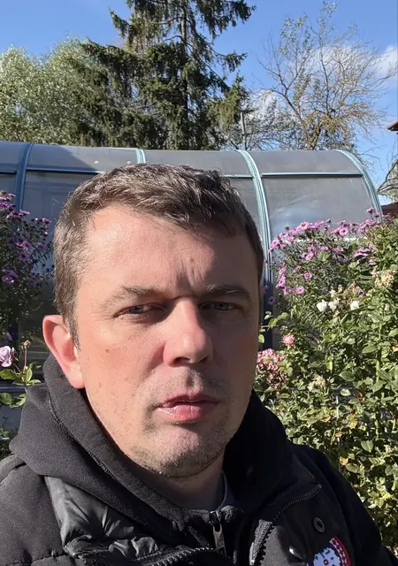 Андрей из Амстердама, ищу на сайте знакомства на одну ночь