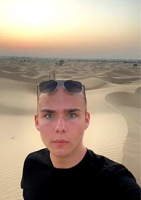 Я Leo, 23, из Стокгольма, ищу знакомство для постоянных отношений