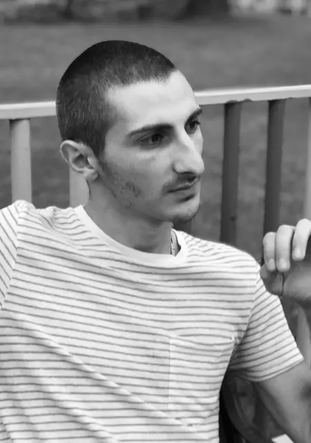 Я Zuka, 28, знакомлюсь без обязательств в Тбилиси