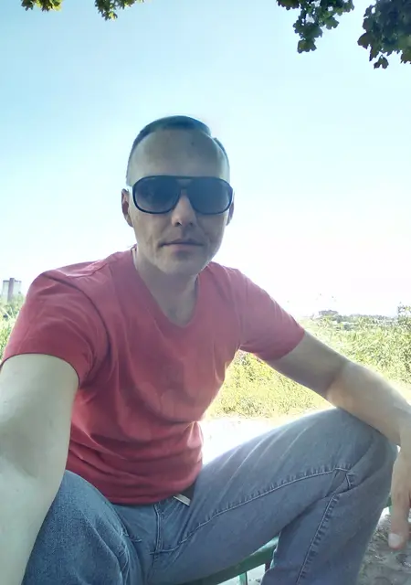 Я Александр, 41 років, знайомлюсь для приємного проведення часу у Донецьку