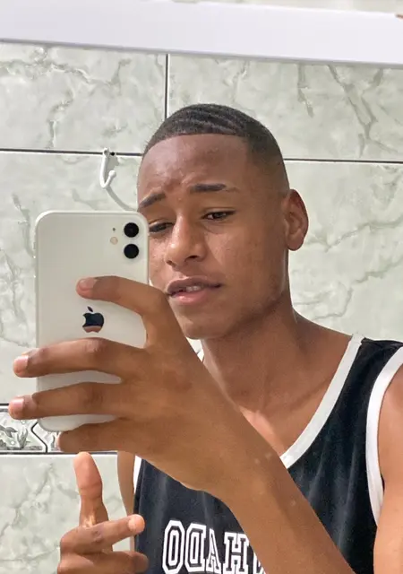 Я Willian, 25, из Сан-Гонсалу-дус-Кампус, ищу знакомства на одну ночь