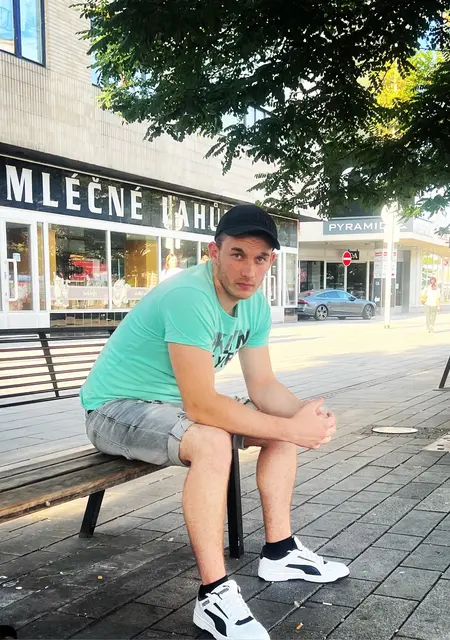 Володимир из Чёски-будеёвицы, ищу на сайте знакомства без обязательств