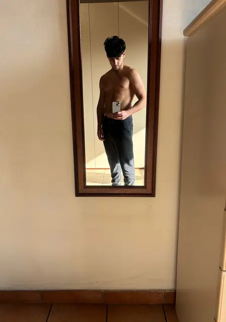 Diego из Астившего, мне 20, познакомлюсь без обязательств