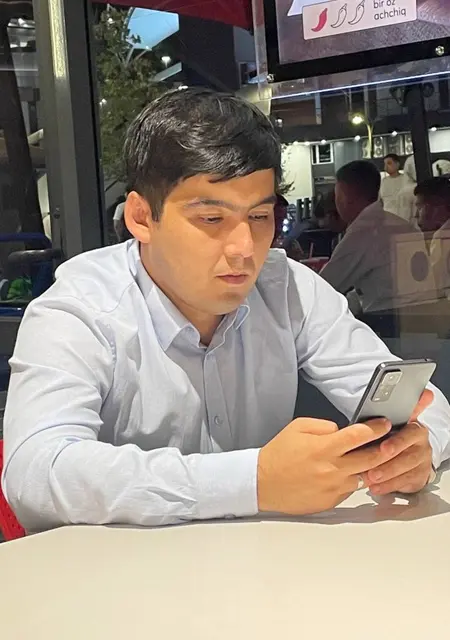 Uktambek из Ташкента, мне 32, познакомлюсь на одну ночь