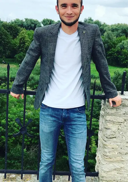 Я Дима, 25, из Житомира, ищу знакомство для общения