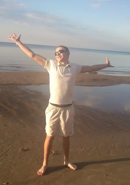 Никита из Нарвы, ищу на сайте знакомства на одну ночь