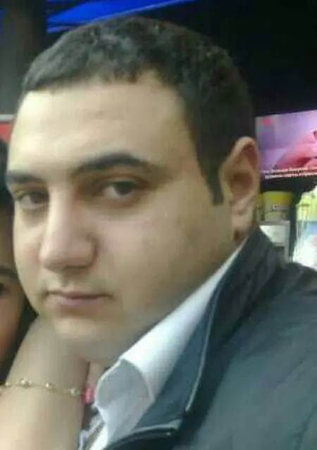 Я Emil, 39, знакомлюсь для вирта в Баку