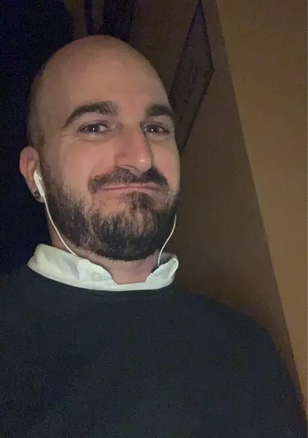 David из Мадрида, ищу на сайте знакомства без обязательств