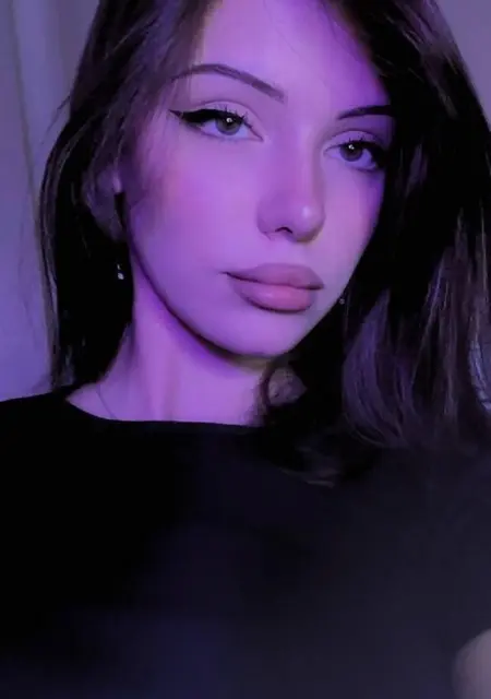 Милана из Нью-йорка, мне 23, познакомлюсь для дружбы
