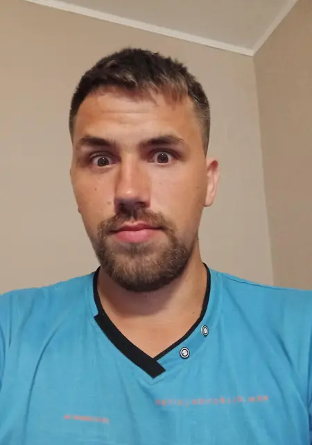 Я Стас, 27, из Цюриха, ищу знакомства без обязательств