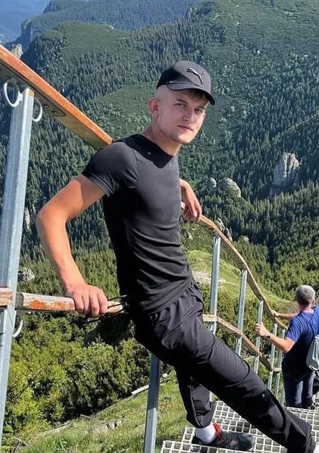 Dima из Кишинёва, ищу на сайте знакомства на одну ночь