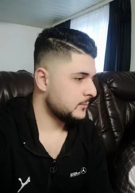 Abo Haj из Лондона, мне 24, познакомлюсь