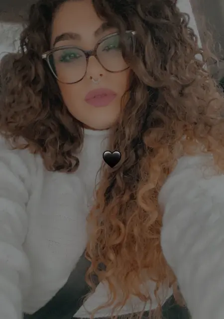 Yoli из Мадрида, мне 27, познакомлюсь на одну ночь