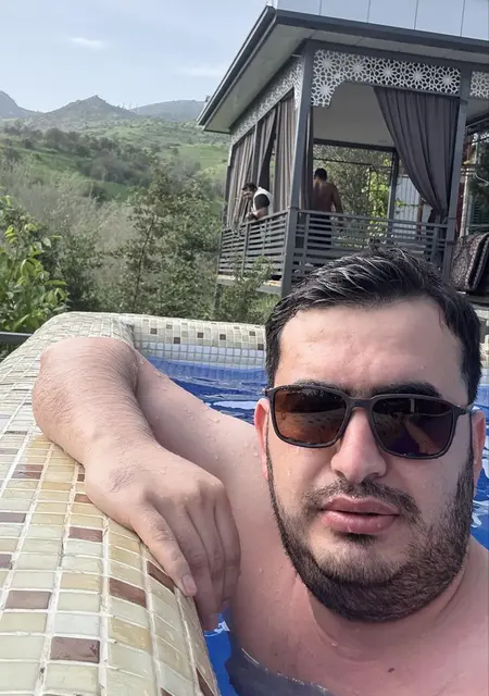 Я Акбар, 31, из Вашингтона, ищу знакомство для совместных путешествий