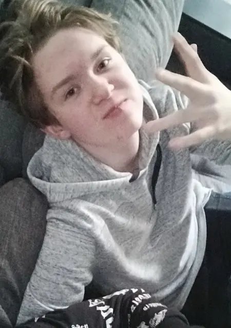 Стас из Полоцка, ищу на сайте знакомства на одну ночь